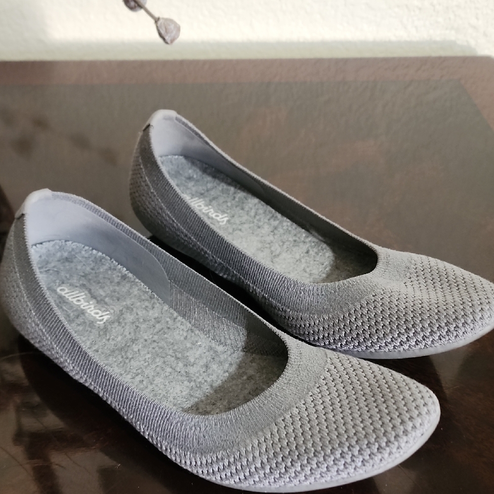 Allbirds Tree Breezers Gray Flats with Breathable Knit Design